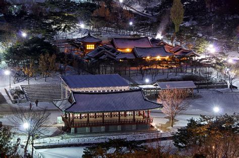  Namsan Hanok Village: Khám Phá Làng Cổ Truyền thống Giữa lòng Seoul Sôi Động!